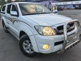 Toyota Hilux 2009 года за 9 000 000 тг. в Алматы
