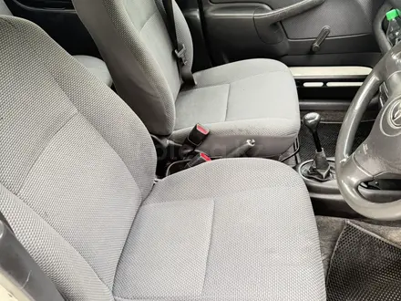 Toyota Avensis 2002 года за 2 600 000 тг. в Павлодар – фото 13