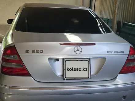 Mercedes-Benz E 320 2003 года за 3 500 000 тг. в Алматы – фото 5