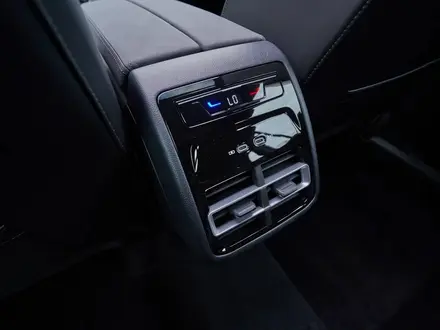Volkswagen Tiguan 2026 года за 20 500 000 тг. в Алматы – фото 26