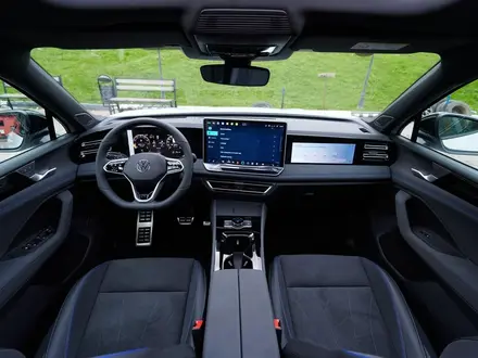 Volkswagen Tiguan 2026 года за 20 500 000 тг. в Алматы – фото 11