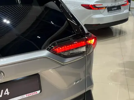 Toyota RAV4 Prestige 2025 года за 19 390 000 тг. в Алматы – фото 4