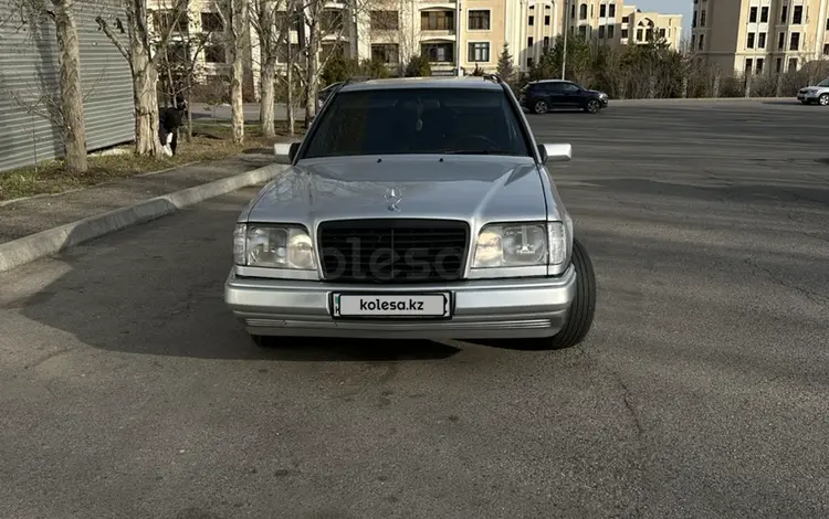 Mercedes-Benz E 280 1994 года за 2 300 000 тг. в Алматы