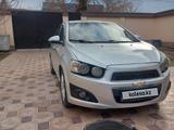 Chevrolet Aveo 2014 года за 2 900 000 тг. в Тараз – фото 2
