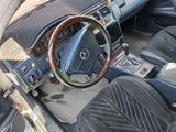 Mercedes-Benz E 230 1999 года за 2 600 000 тг. в Семей – фото 4