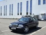 Mercedes-Benz C 320 1997 года за 2 850 000 тг. в Алматы