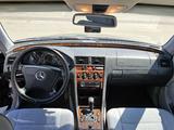 Mercedes-Benz C 320 1997 года за 2 850 000 тг. в Алматы – фото 5