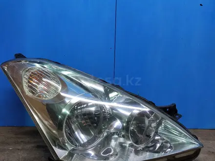 Фара правая Toyota Wish за 15 000 тг. в Астана