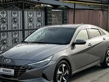 Hyundai Elantra 2023 года за 11 900 000 тг. в Алматы – фото 2