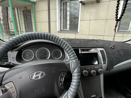 Hyundai Sonata 2011 года за 4 100 000 тг. в Караганда – фото 6