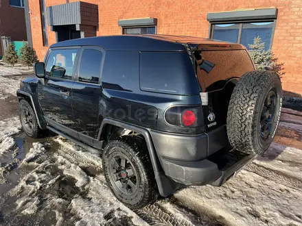 Toyota FJ Cruiser 2007 года за 12 000 000 тг. в Актобе – фото 4