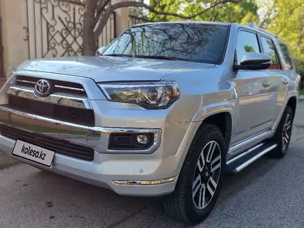Toyota 4Runner 2023 года за 32 500 000 тг. в Алматы