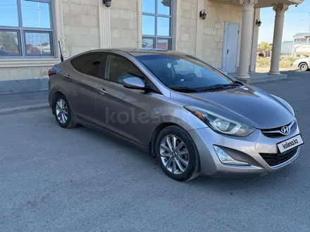 Hyundai Elantra 2014 года за 7 000 000 тг. в Атырау – фото 2
