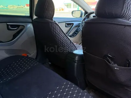 Hyundai Elantra 2014 года за 7 000 000 тг. в Атырау – фото 6