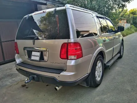 Lincoln Navigator 2006 года за 6 500 000 тг. в Алматы – фото 3