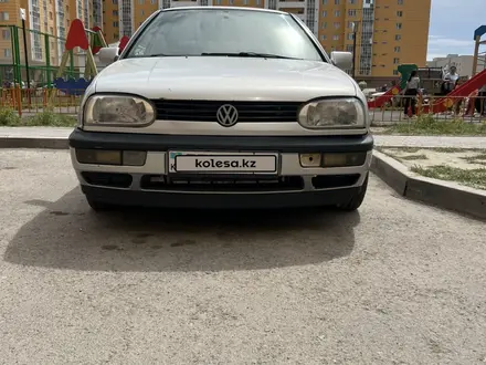 Volkswagen Golf 1995 года за 1 700 000 тг. в Астана – фото 7