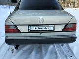 Mercedes-Benz E 200 1990 годаfor2 000 000 тг. в Жаркент – фото 4