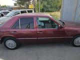 Mercedes-Benz E 200 1992 годаүшін750 000 тг. в Шымкент – фото 2