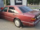 Mercedes-Benz E 200 1992 годаүшін750 000 тг. в Шымкент
