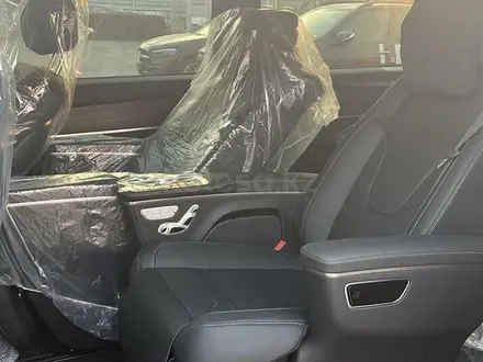 Mercedes-Benz V 300 Exclusive 2025 года за 79 400 000 тг. в Караганда – фото 6