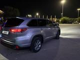 Toyota Highlander 2014 года за 14 500 000 тг. в Актобе – фото 5