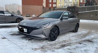 Hyundai Elantra 2022 года за 10 700 000 тг. в Астана