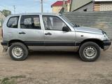 Chevrolet Niva 2005 годаүшін1 200 000 тг. в Уральск – фото 3