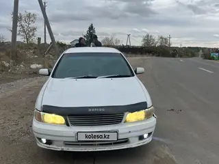 Nissan Cefiro, 1995