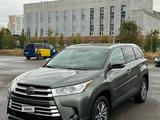 Toyota Highlander 2019 года за 12 500 000 тг. в Алматы – фото 2