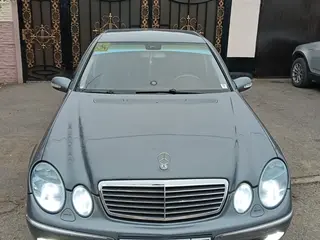 Mercedes-Benz E 280