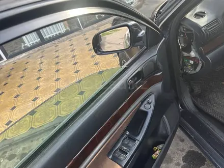 Audi A4 1997 года за 1 500 000 тг. в Алматы – фото 6