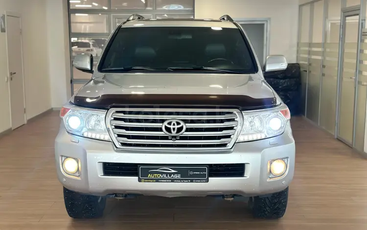 Toyota Land Cruiser 2012 годаүшін18 990 000 тг. в Астана