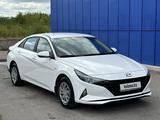 Hyundai Elantra 2023 годаfor11 300 000 тг. в Алматы – фото 4