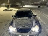 Mercedes-Benz C 230 2004 годаүшін2 500 000 тг. в Актобе – фото 2