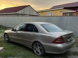 Mercedes-Benz C 230 2004 годаүшін2 500 000 тг. в Актобе – фото 5