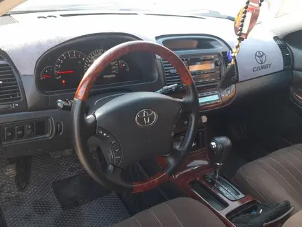 Toyota Camry 2005 года за 6 500 000 тг. в Актобе