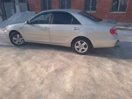 Toyota Camry 2005 года за 6 500 000 тг. в Актобе – фото 11