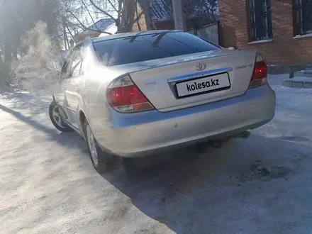 Toyota Camry 2005 года за 6 500 000 тг. в Актобе – фото 6