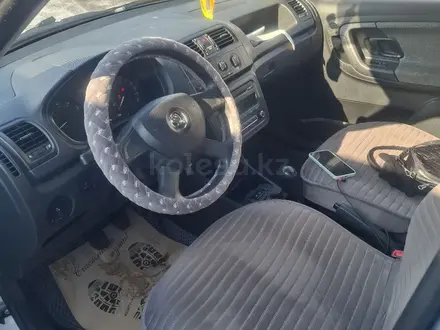 Skoda Fabia 2013 года за 4 000 000 тг. в Кокшетау – фото 8