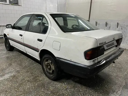 Nissan Primera 1993 года за 450 000 тг. в Усть-Каменогорск – фото 4