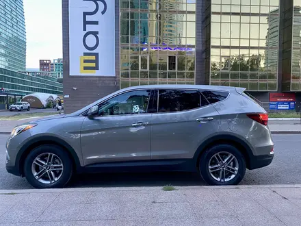 Hyundai Santa Fe 2018 года за 11 500 000 тг. в Астана – фото 3