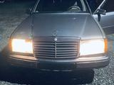 Mercedes-Benz E 230 1992 года за 600 000 тг. в Экибастуз