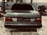 Mercedes-Benz E 230 1992 года за 600 000 тг. в Экибастуз – фото 2