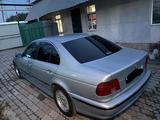 BMW 523 1997 годаүшін2 500 000 тг. в Алматы