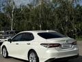 Toyota Camry 2020 года за 15 000 000 тг. в Алматы – фото 4