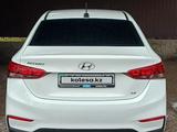 Hyundai Accent 2020 года за 7 500 000 тг. в Алматы – фото 2