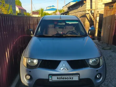 Mitsubishi L200 2008 года за 4 700 000 тг. в Актобе – фото 2