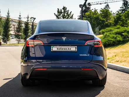 Tesla Model Y 2023 года за 19 000 000 тг. в Алматы – фото 12