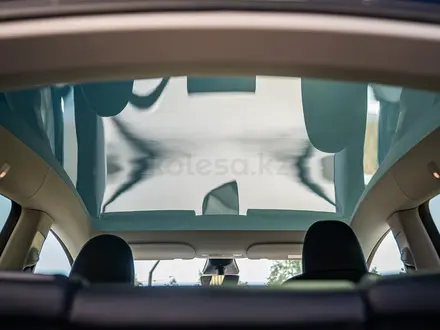 Tesla Model Y 2023 года за 19 000 000 тг. в Алматы – фото 26