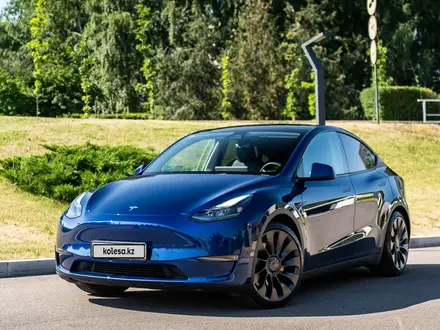Tesla Model Y 2023 года за 19 000 000 тг. в Алматы – фото 3